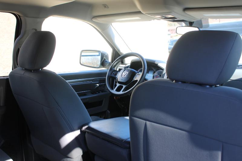 RAM 1500 Classic SLT 4x4 Crew Cab 6'4" Box 2019