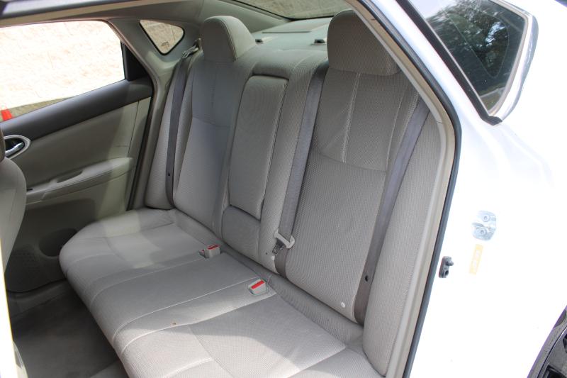 Nissan Sentra 4dr Sdn I4 CVT S 2013