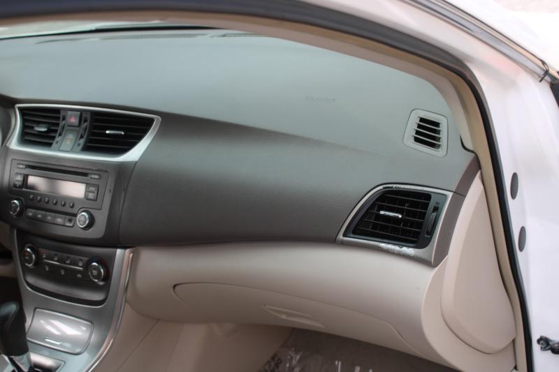 Nissan Sentra 4dr Sdn I4 CVT S 2013