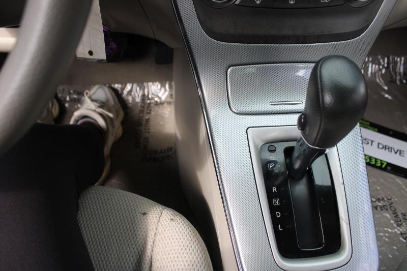 Nissan Sentra 4dr Sdn I4 CVT S 2013