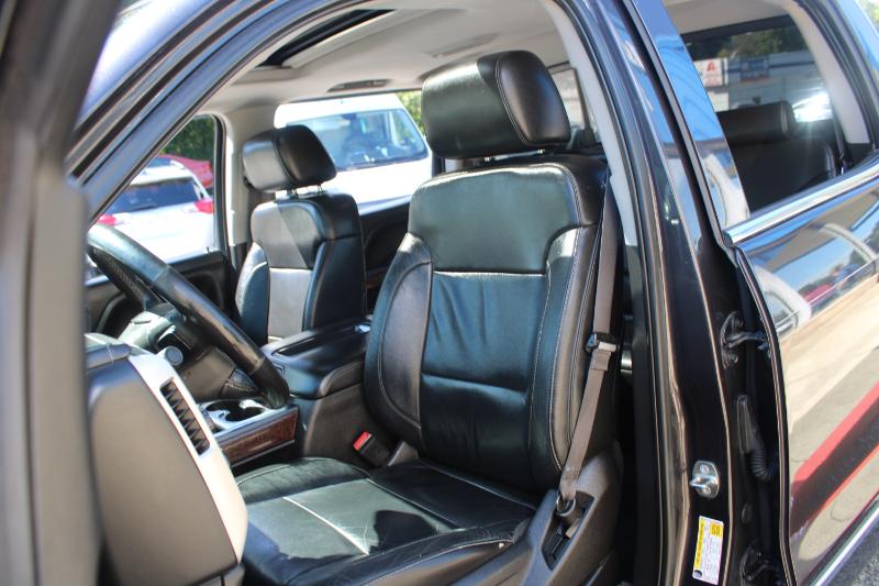 GMC Sierra 1500 4WD Crew Cab 143.5" SLT 2015