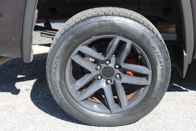 GMC Sierra 1500 4WD Crew Cab 143.5" SLT 2015