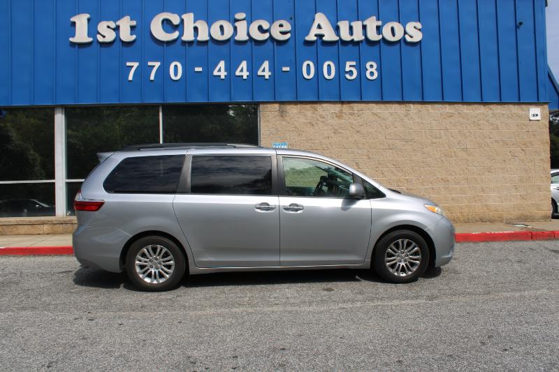 Toyota Sienna 5dr 8-Pass Van XLE Premium FWD (Natl) 2016