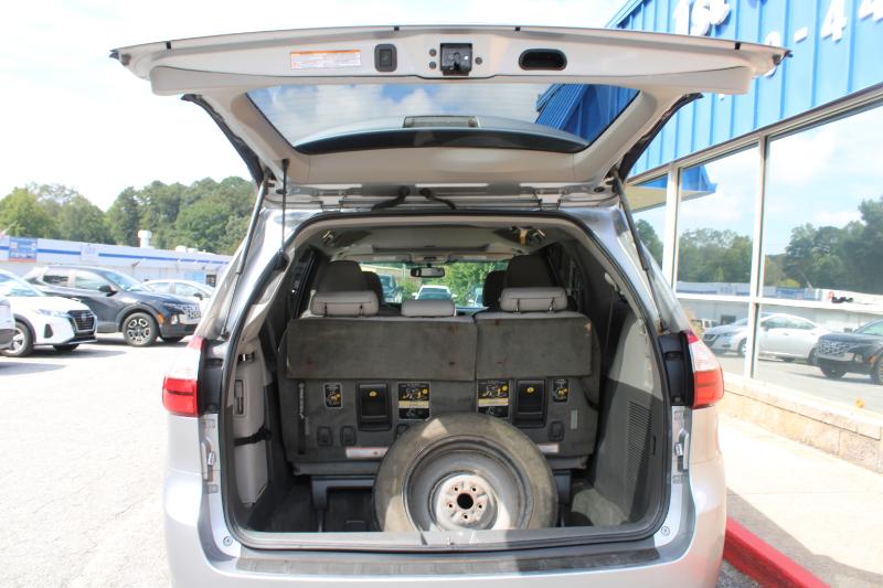 Toyota Sienna 5dr 8-Pass Van XLE Premium FWD (Natl) 2016