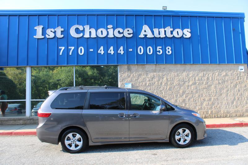 Toyota Sienna LE FWD 8-Passenger (Natl) 2018