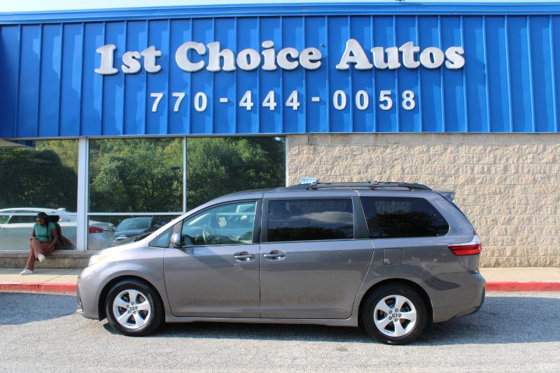 Toyota Sienna LE FWD 8-Passenger (Natl) 2018