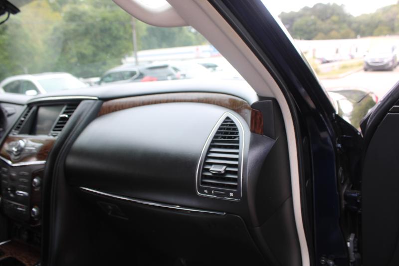 2020 Nissan Armada SL photo 2