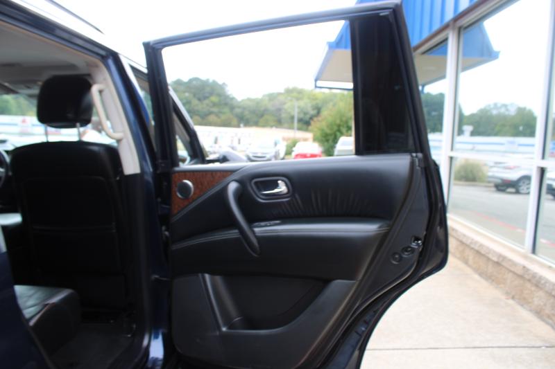 2020 Nissan Armada SL photo 3