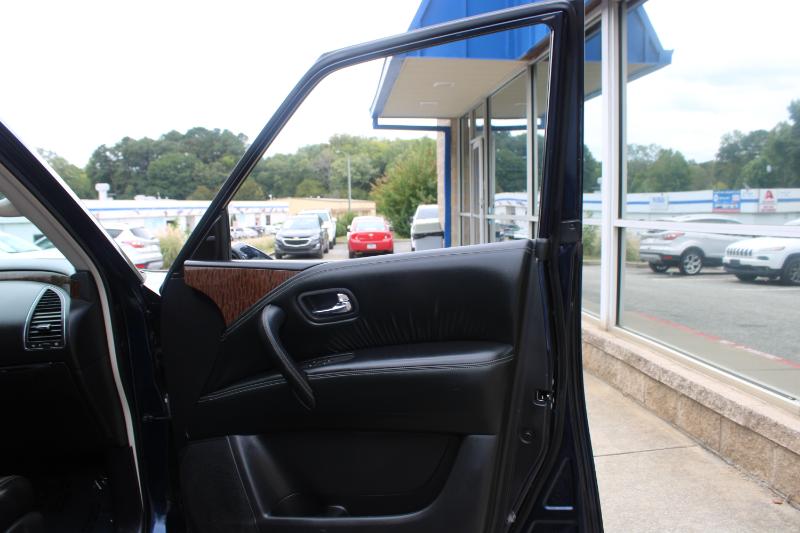 2020 Nissan Armada SL photo 4