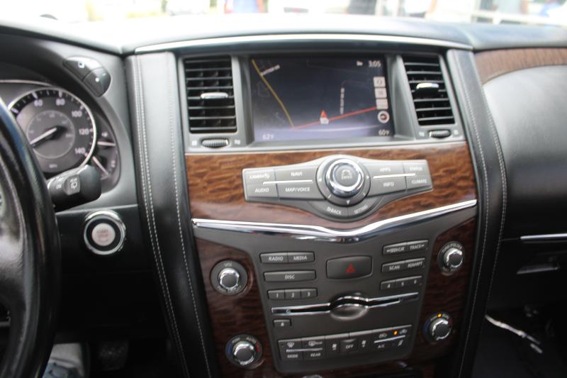 2020 Nissan Armada SL photo 7