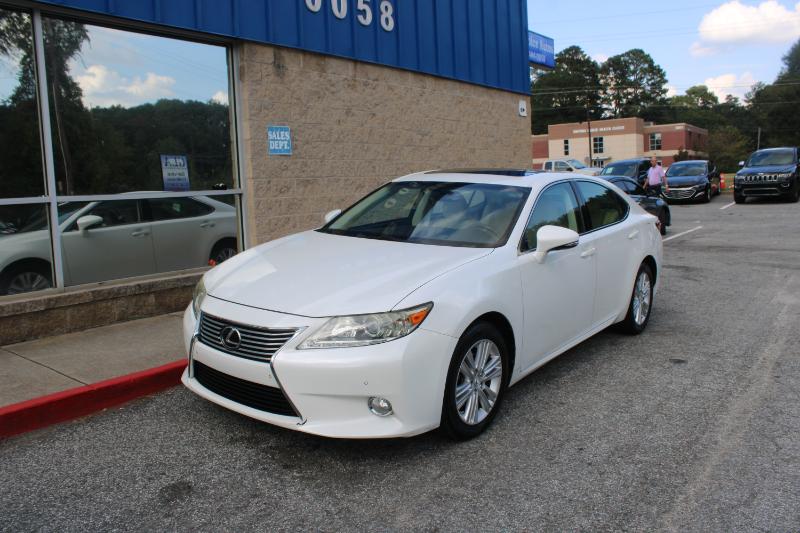 2014 Lexus ES 350 photo 3
