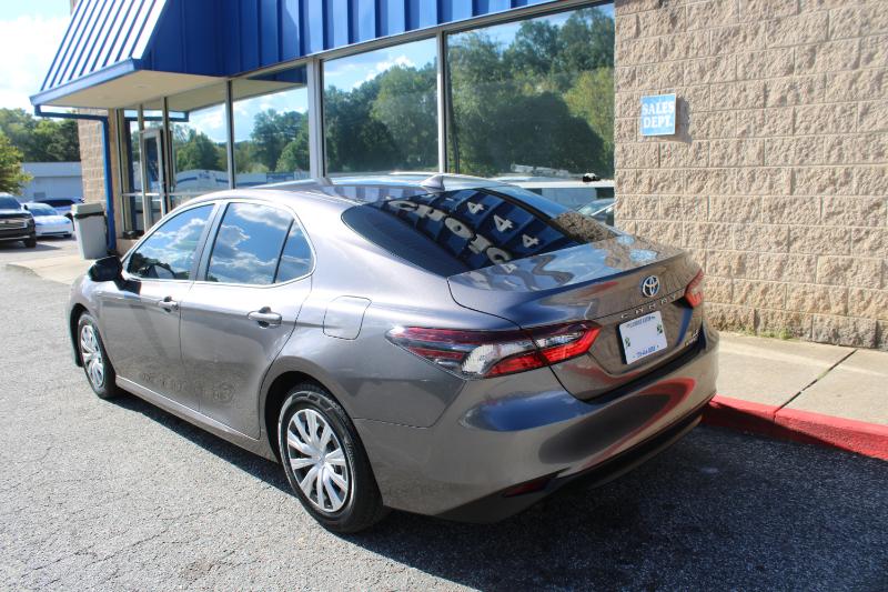 Toyota Camry Hybrid LE CVT (Natl) 2021