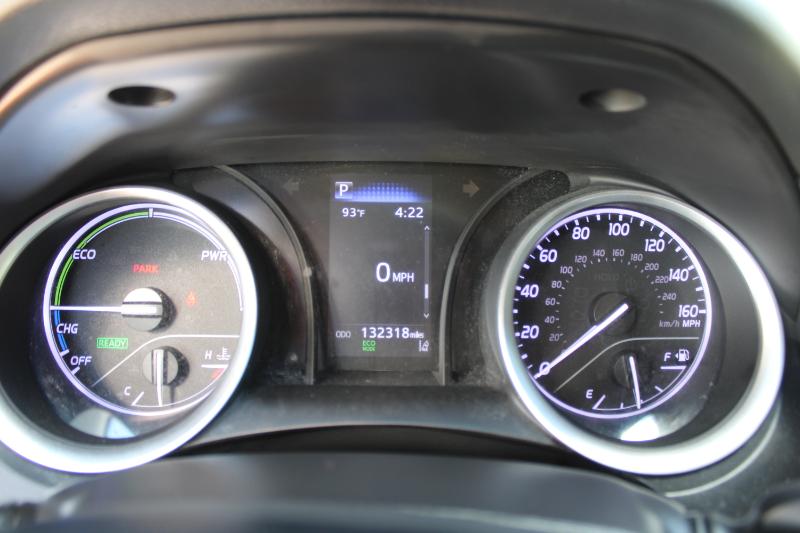 Toyota Camry Hybrid LE CVT (Natl) 2021