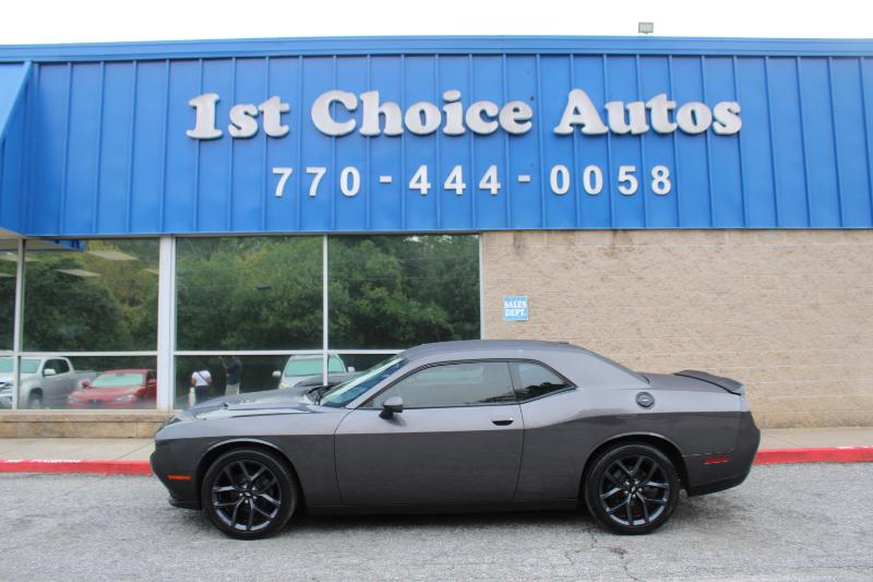 2019 Dodge Challenger SXT photo 8