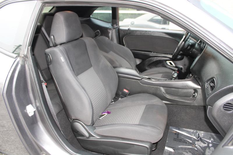 2019 Dodge Challenger SXT photo 11