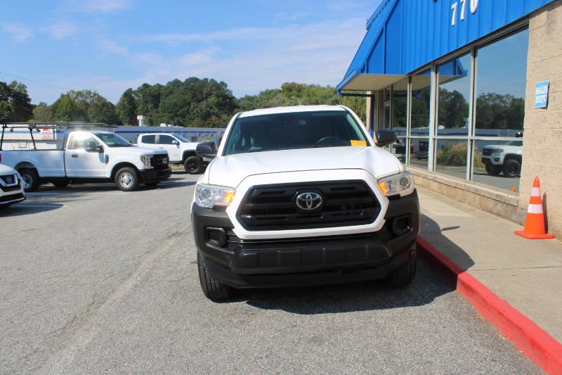 Toyota Tacoma 2WD SR Access Cab 6' Bed I4 AT (Natl) 2019