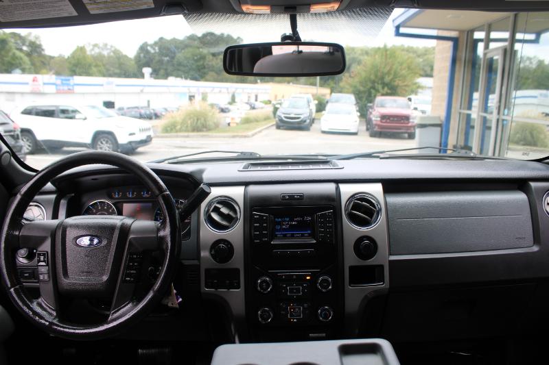 Ford F-150 4WD SuperCrew 145" XLT 2013