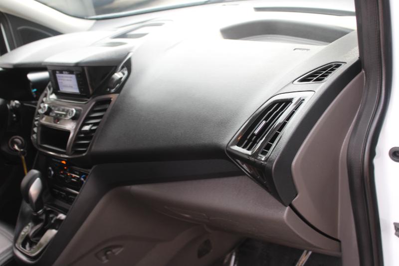 2022 Ford Transit Van XL photo 16