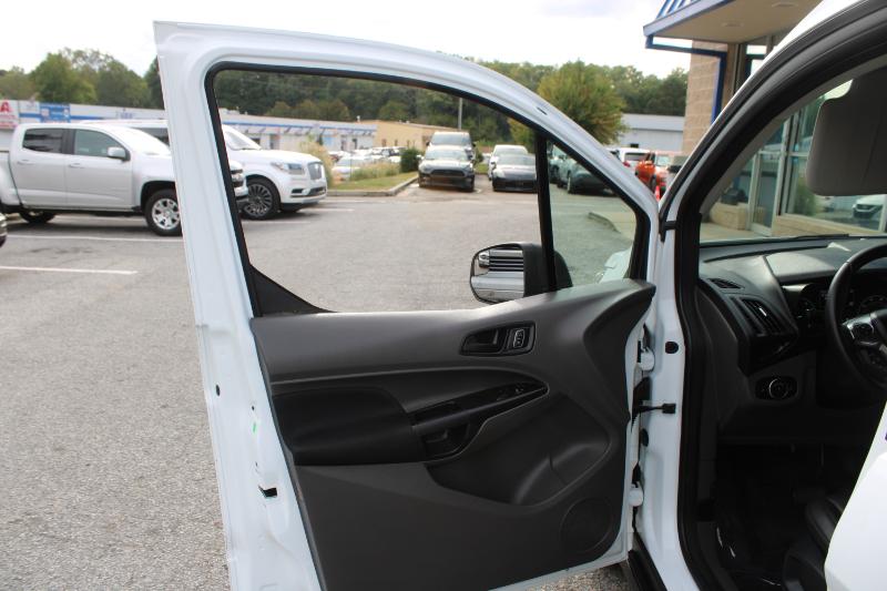 2022 Ford Transit Van XL photo 17