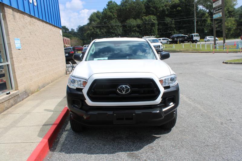 2022 Toyota Tacoma SR5 Access Cab photo 2