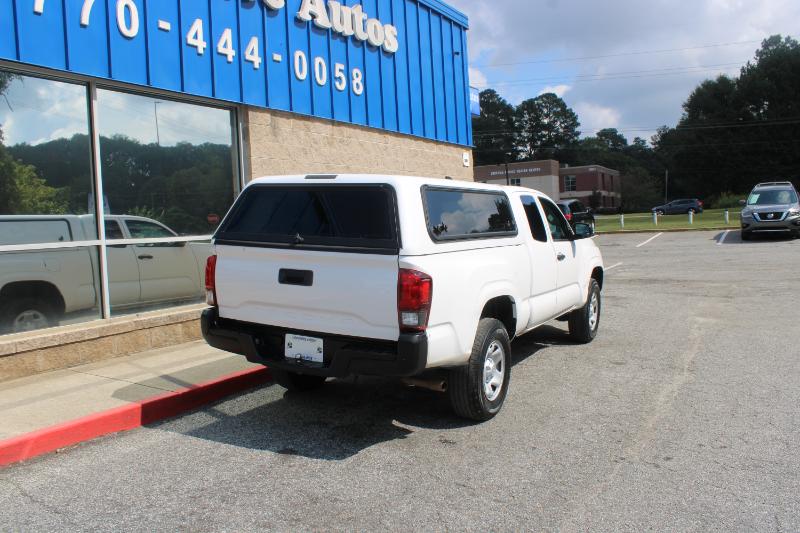 2022 Toyota Tacoma SR5 Access Cab photo 4