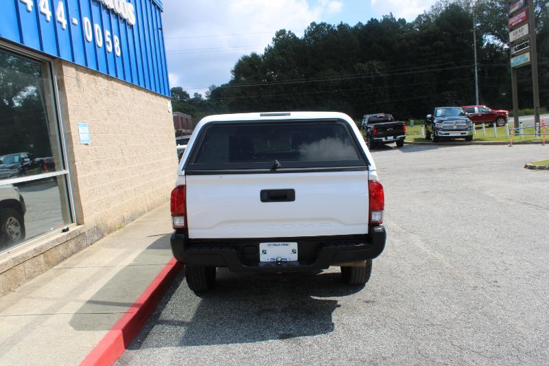 2022 Toyota Tacoma SR5 Access Cab photo 5