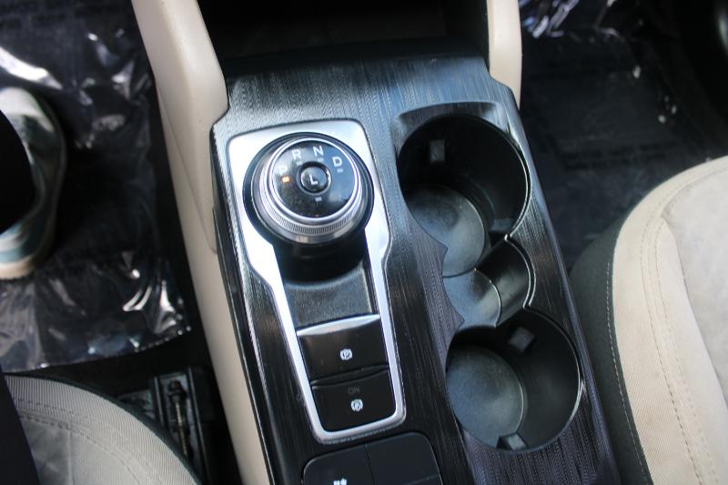 2021 Ford Escape SE Hybrid photo 24