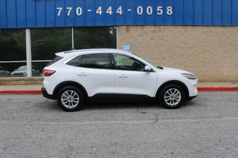 2021 Ford Escape SE Hybrid photo 28
