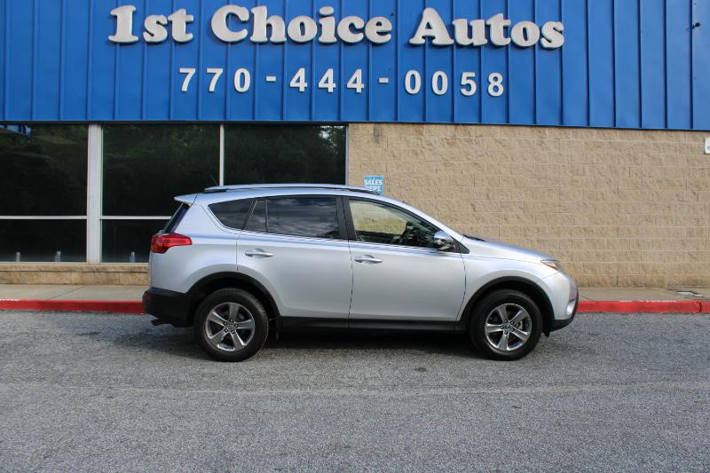 Toyota RAV4 FWD 4dr XLE (Natl) 2015