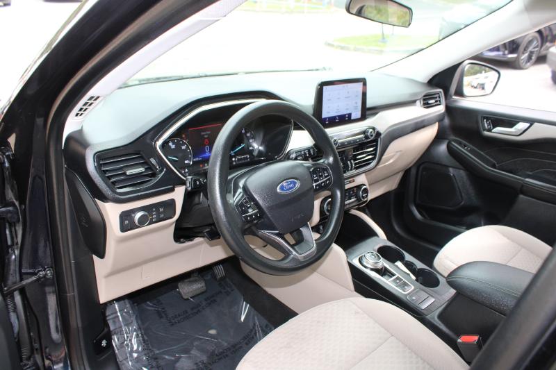 Ford Escape SE Hybrid FWD 2021
