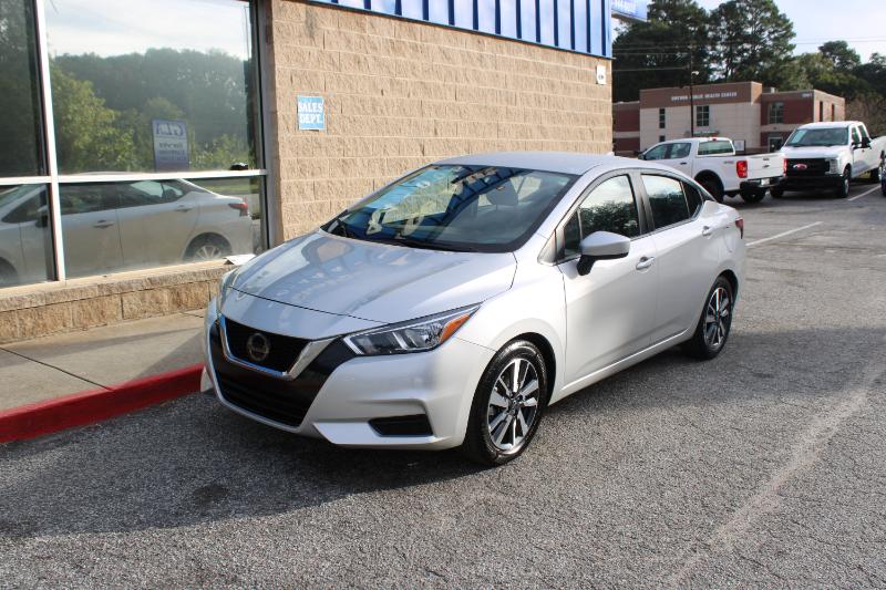 Nissan Versa SV CVT 2023