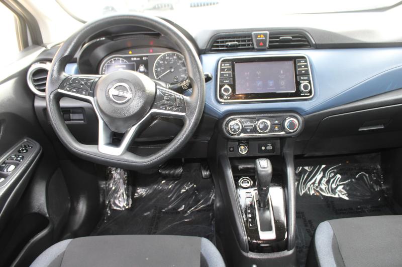 Nissan Versa SV CVT 2023