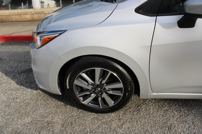 Nissan Versa SV CVT 2023