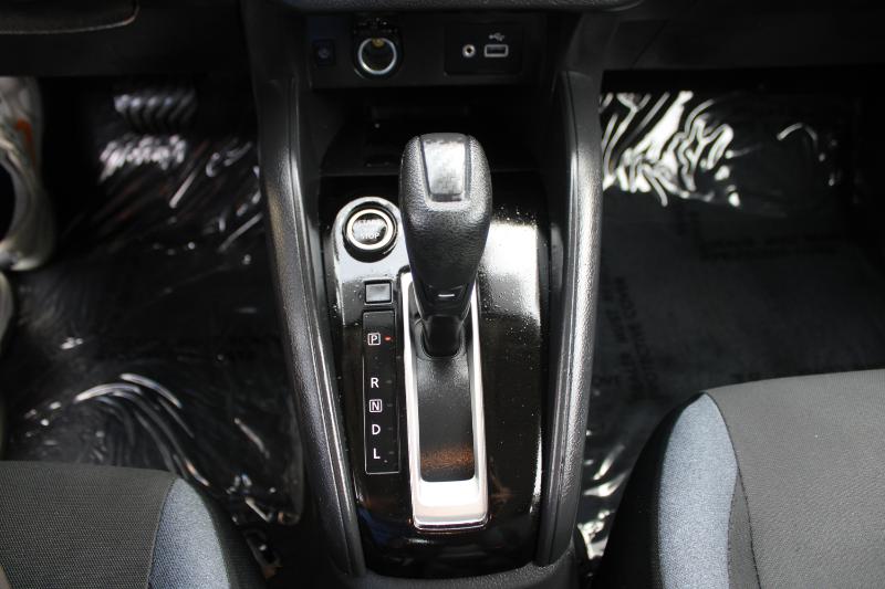 Nissan Versa SV CVT 2023