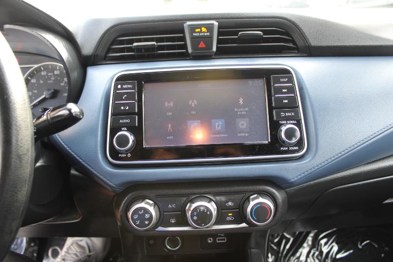 Nissan Versa SV CVT 2023
