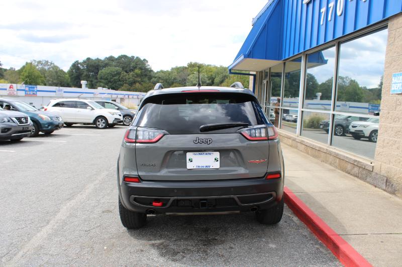 2019 Jeep Cherokee Trailhawk photo 3