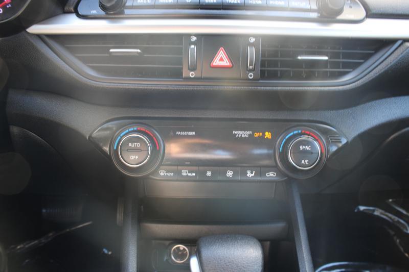Kia Forte LXS IVT 2019