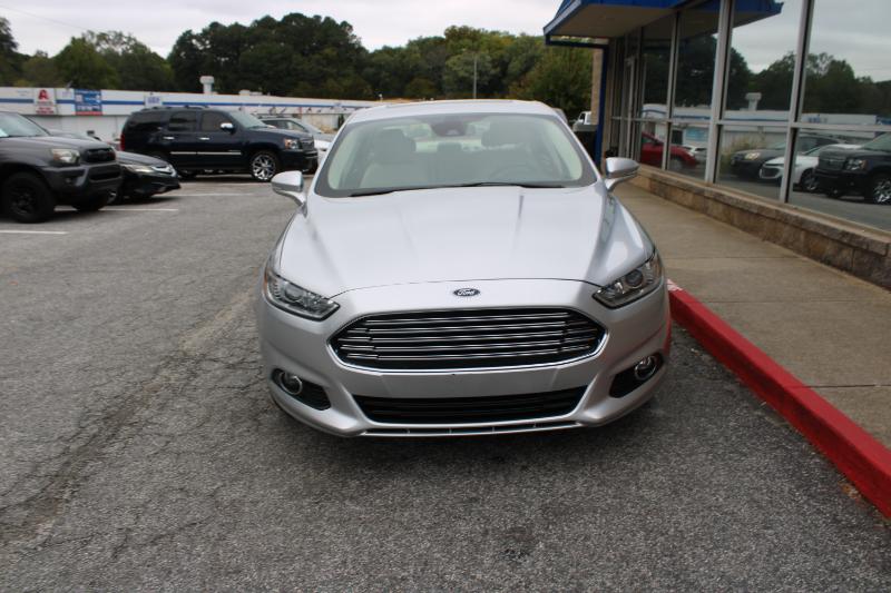 Ford Fusion 4dr Sdn SE Hybrid FWD 2015