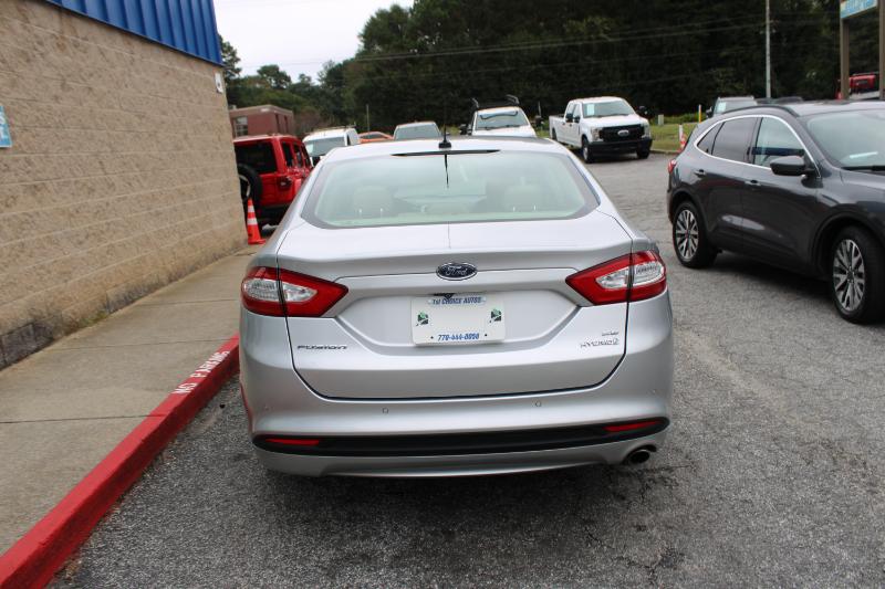 Ford Fusion 4dr Sdn SE Hybrid FWD 2015