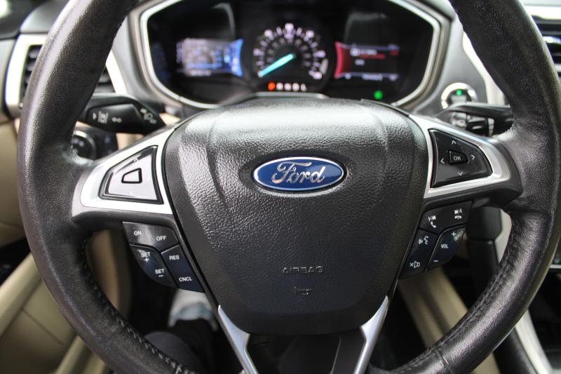 Ford Fusion 4dr Sdn SE Hybrid FWD 2015