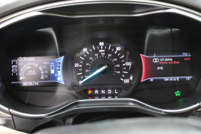 Ford Fusion 4dr Sdn SE Hybrid FWD 2015