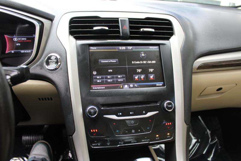 Ford Fusion 4dr Sdn SE Hybrid FWD 2015