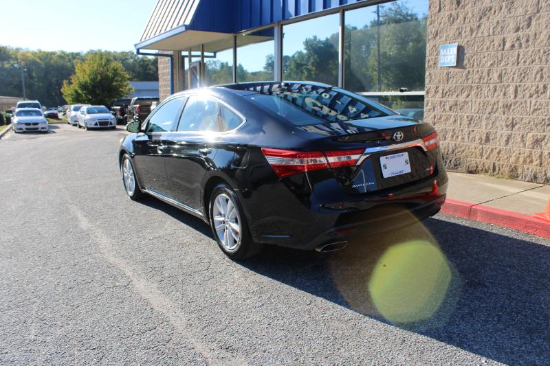 Toyota Avalon 4dr Sdn XLE Touring (Natl) 2015