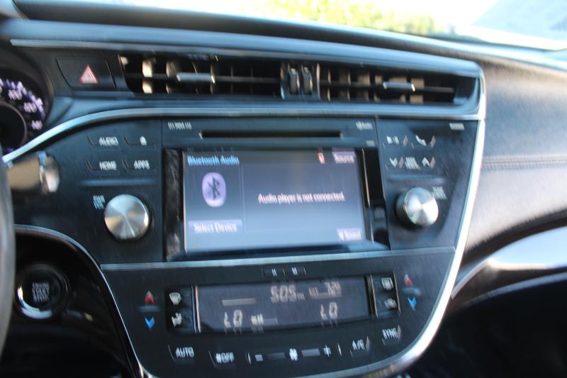 Toyota Avalon 4dr Sdn XLE Touring (Natl) 2015