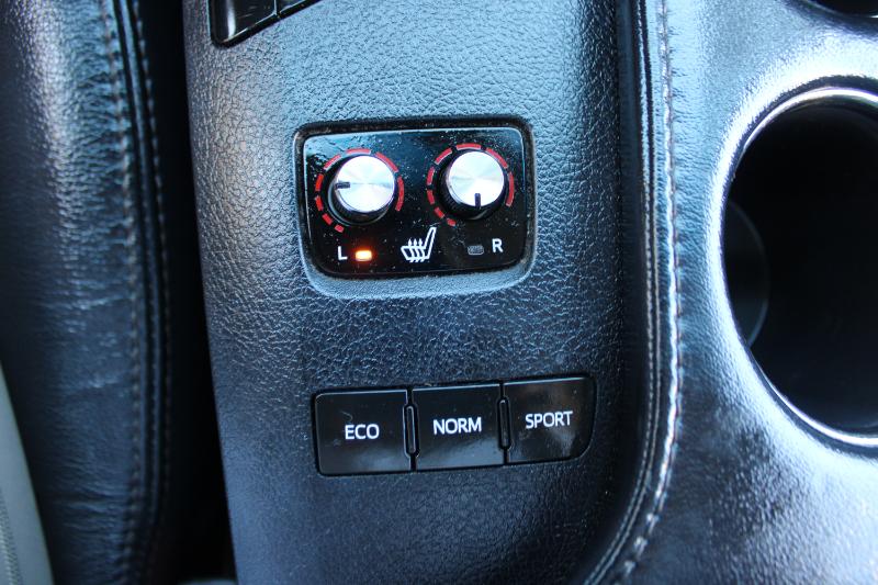 Toyota Avalon 4dr Sdn XLE Touring (Natl) 2015
