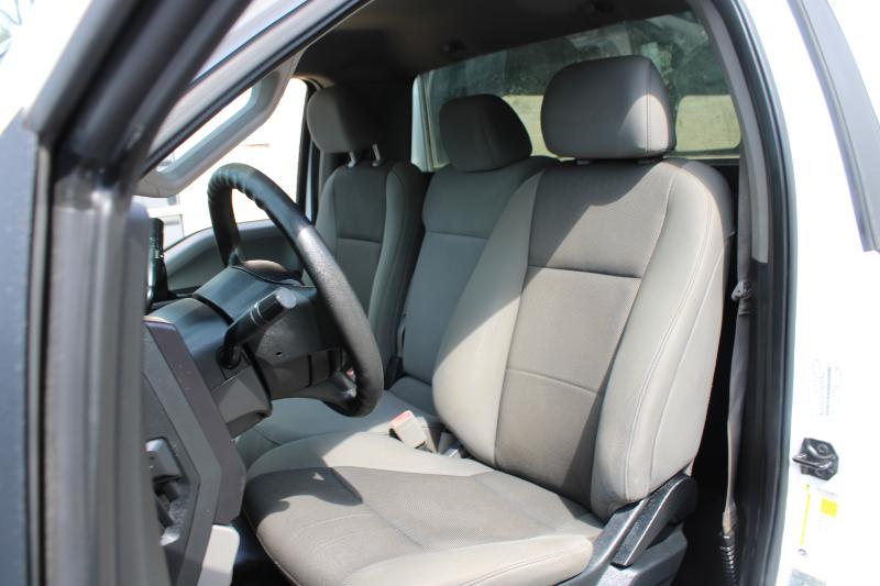 Ford F-150 XL 2WD Reg Cab 8' Box 2019