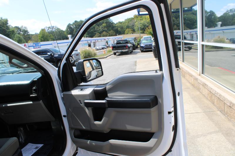 Ford F-150 XL 2WD Reg Cab 8' Box 2019