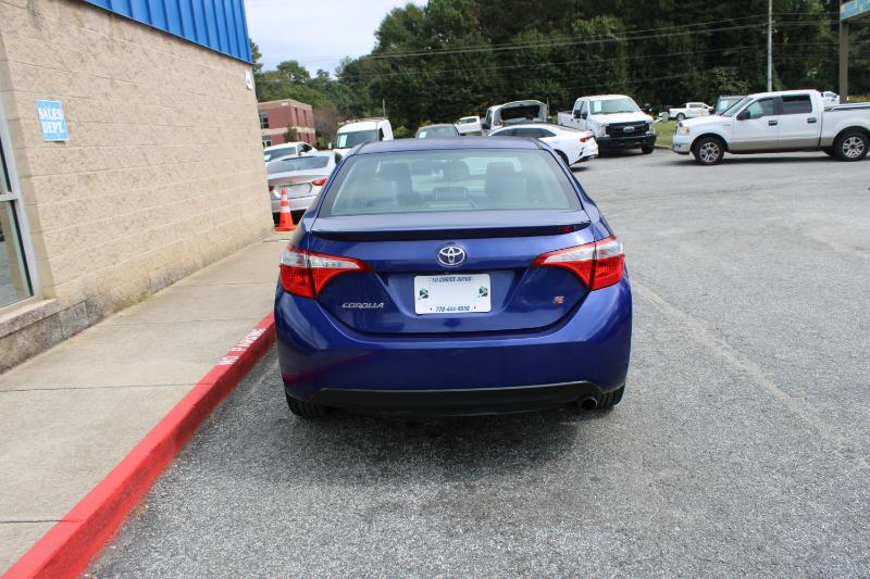2014 Toyota Corolla LE Premium photo 2
