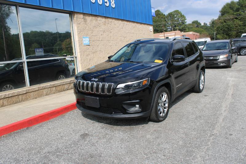 2019 Jeep Cherokee Latitude photo 2
