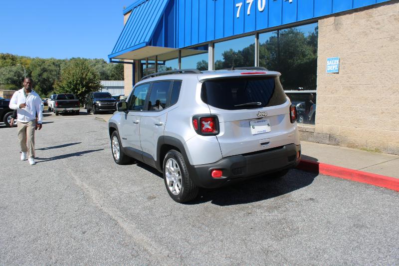 Jeep Renegade Latitude FWD 2018